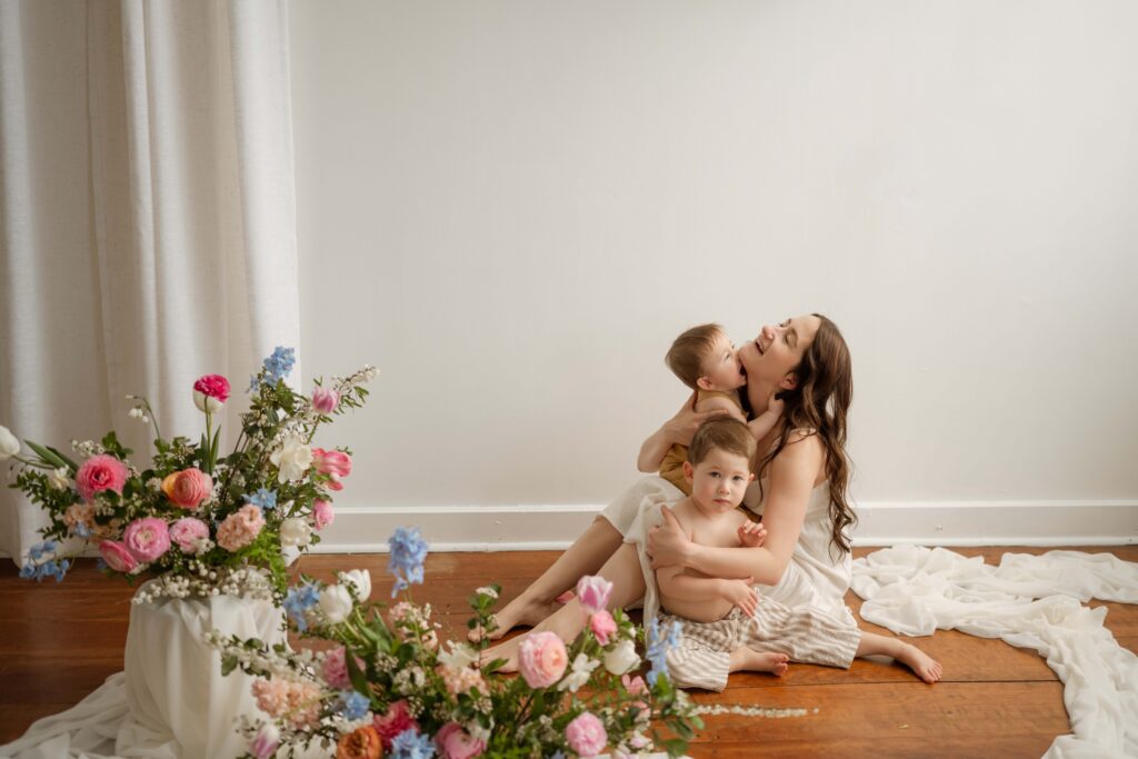 Motherhood Mini Sessions in Wooster Ohio